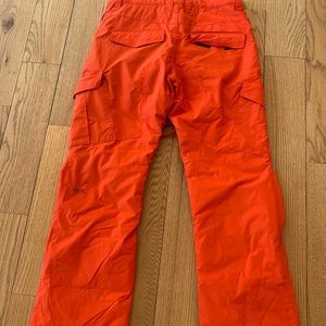 Snowboard pants